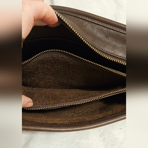 Coach #9974 Multi-zip Legacy Camera Bag Chocolate glove Tanned Leather 1995 - Picture 6 of 10